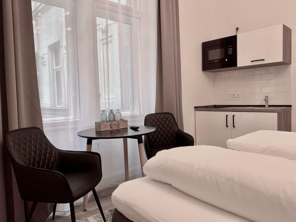 Luxury Apartment By Hi5 - Kalman Imre Suite ブダペスト エクステリア 写真