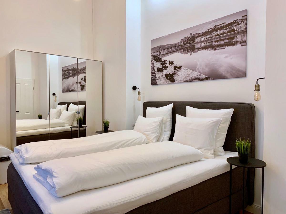Luxury Apartment By Hi5 - Kalman Imre Suite ブダペスト エクステリア 写真